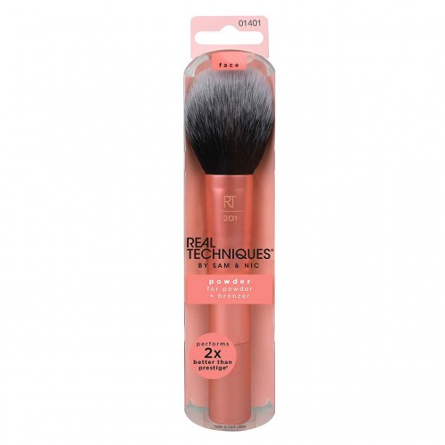 Real Techniques Powder & Bronzer Brush Helps Build Smooth Even Coverage